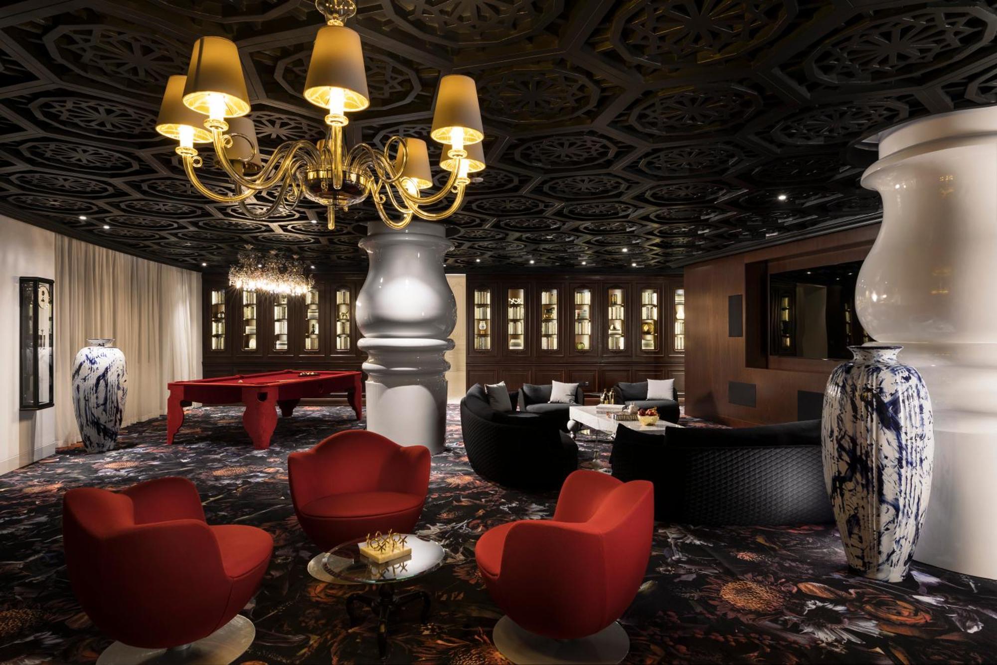 فندق موندريان الدوحة الغرفة الصورة The lobby of the hotel